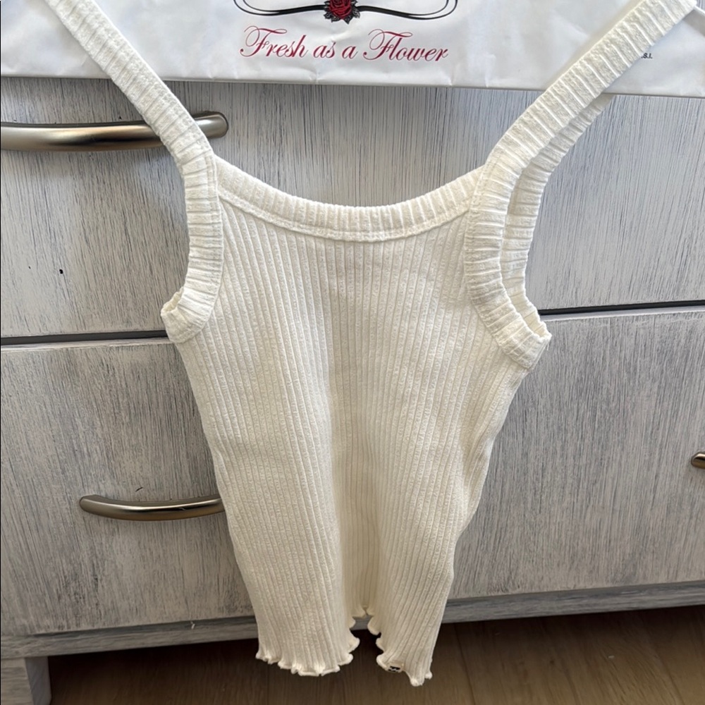 Billabong White Ribbed Tank Top